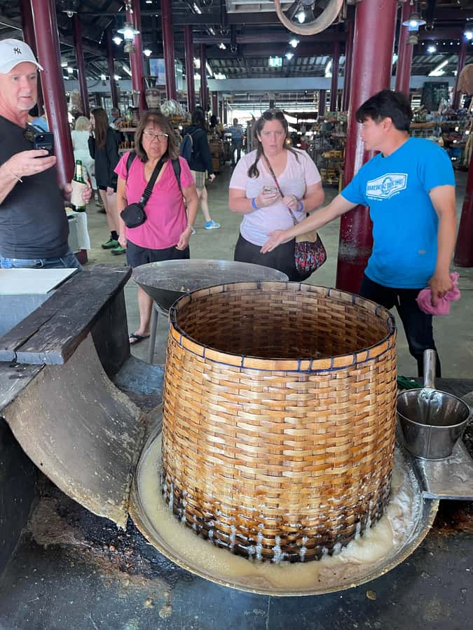 1-Day Trip: Floating Market & Railway Market by Toyota Camry - Sandy’s driving and the value of a private car
