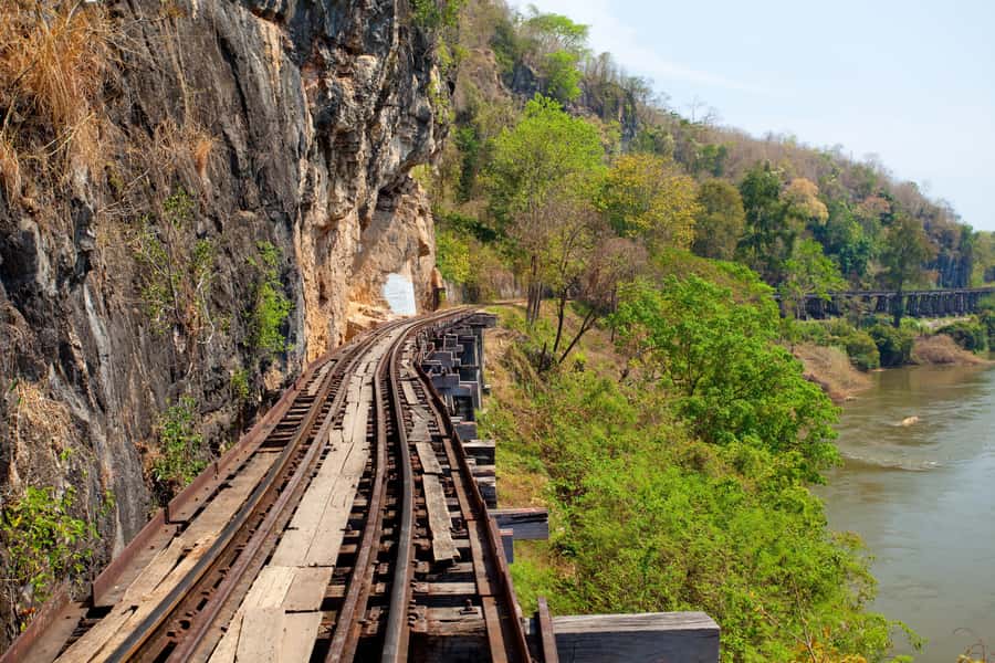 3-Day River Kwai, Floating Market and Erawan Waterfalls - The bridge, cemetery, and a quiet final morning