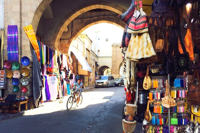 5 am in Casablanca: Mosque, Medina, Beach , Souks , Coffee and more - The Old Medina: a short taste of the old city
