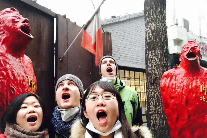 6-Hour Private Beijing Tour: Flower and Fish Market, Panjiayuan Antique Market and 798 Art Zone - Shilihe Culture Market starts the day with color