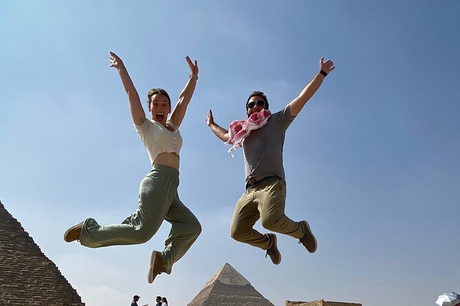8-Hours private tour of Giza pyramids, Egyptian museum&Bazaar - Why this private Cairo day works well