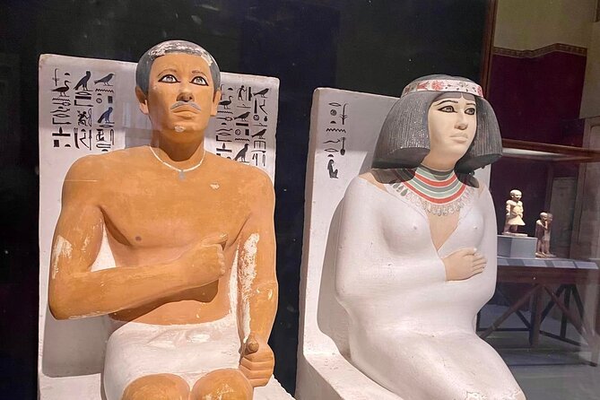 8-Hours private tour of Giza pyramids, Egyptian museum&Bazaar - Lunch with an Egyptian flavor