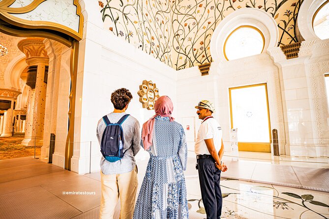 Abu Dhabi Sightseeing Tour: Sheikh Zayed Mosque, Heritage Village & Dates Market - A quick look at the Corniche