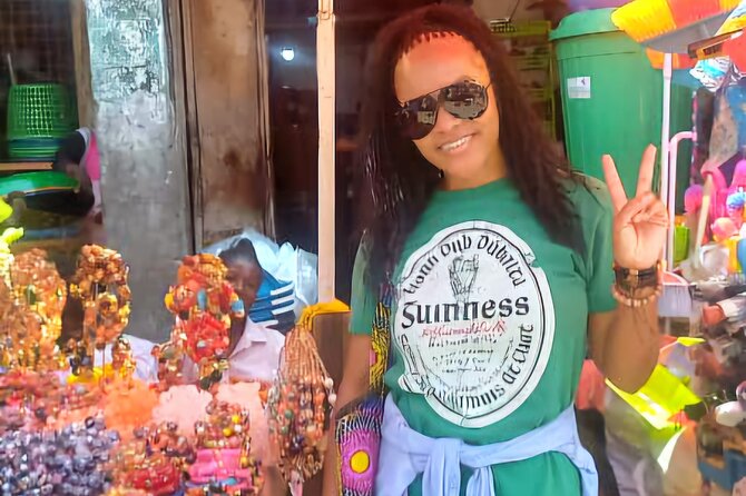 Accra, Ghana Guided Local Market Tour - Why a local bargaining guide can be worth the price