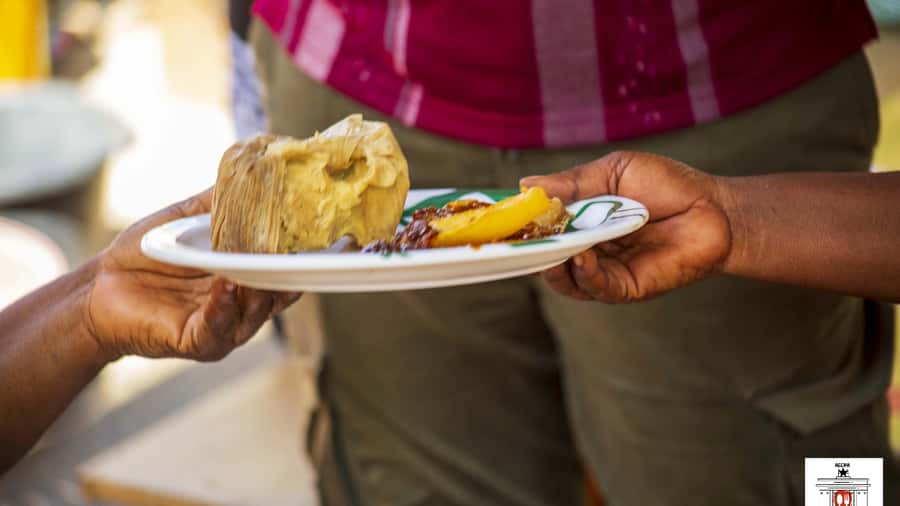 Accra Street Food Tour: Makola Market Tour With Full Lunch - A two-hour local lunch