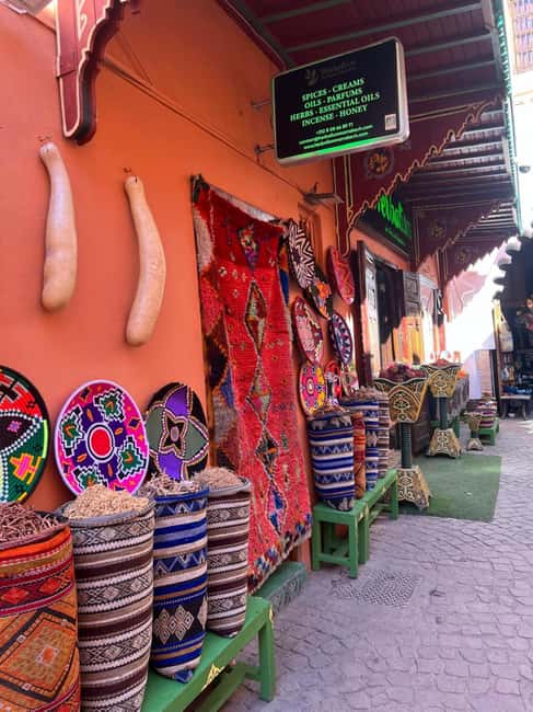 Agadir/Taghazout : Marrakech Guided Tour old Medina & Souks - The shopping question you should settle early
