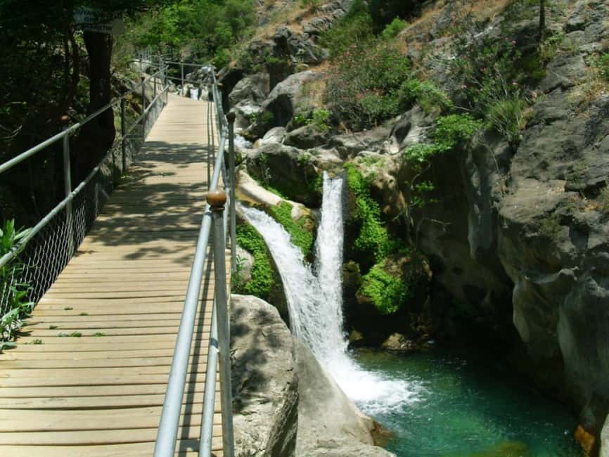 Alanya:Sapadere Canyon, Bazaar,Castle & Cleopatra Beach Tour - Damlataş Cave and the local bazaar