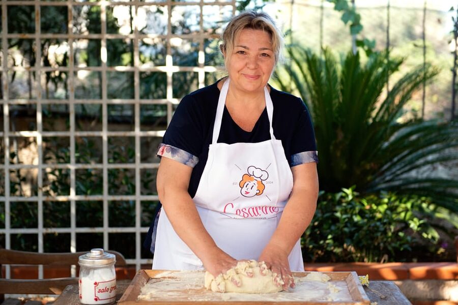 Alberobello: Market, Cooking Class & Meal at a Local's Home - Should you book the Alberobello market and cooking class?