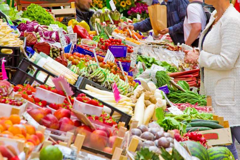 Alberobello: Market, Cooking Class & Meal at a Local's Home - Starting at the local market