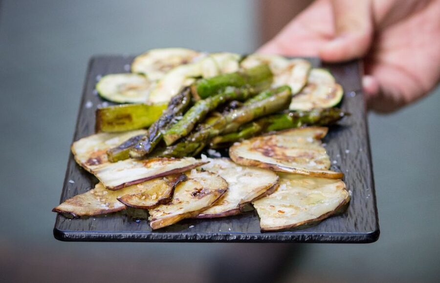 Alicante: Central Market Guided Food Tour with Tapas Bars - Starting at Alicante’s Central Market