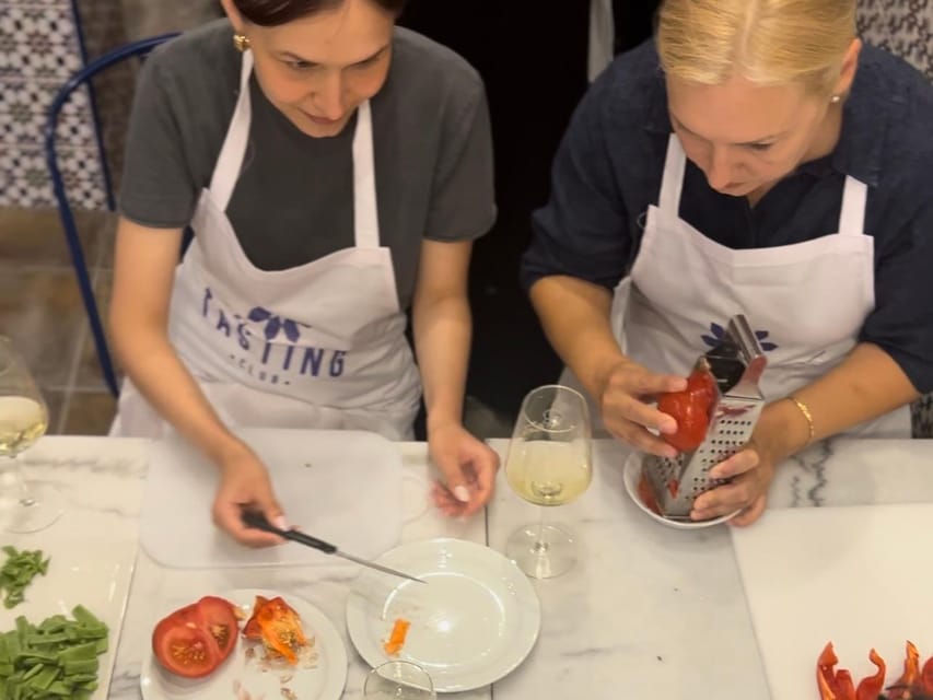 Alicante Paella Cooking Class, Tapas, Drinks and Market - Starting at Alicante’s Central Market
