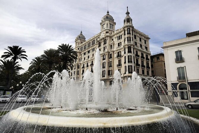 Alicante Tour: Full City, Castle, Market & Tapas Experience - Riding up to Santa Bárbara Castle