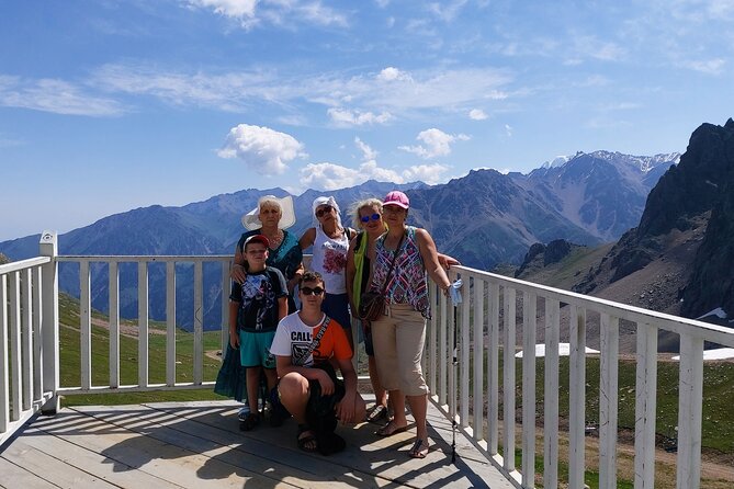Almaty city tour. Shymbulak, Koktobe, Green market, Park 28 Panfilov's guardsmen - Koktobe Hill and the final panorama