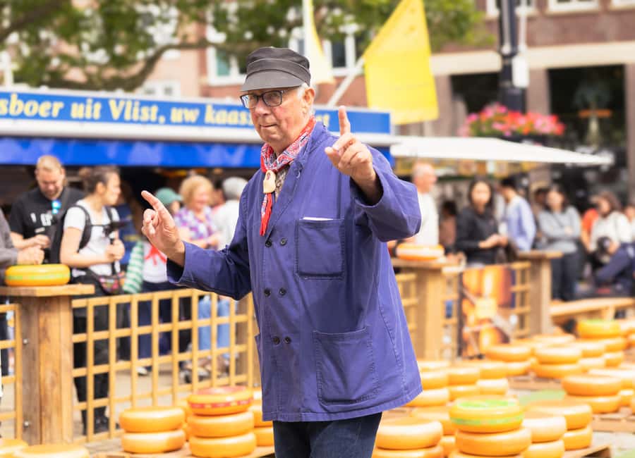 Amsterdam: Traditional Cheese Market Tour to Alkmaar - Why Alkmaar’s cheese market is worth the trip