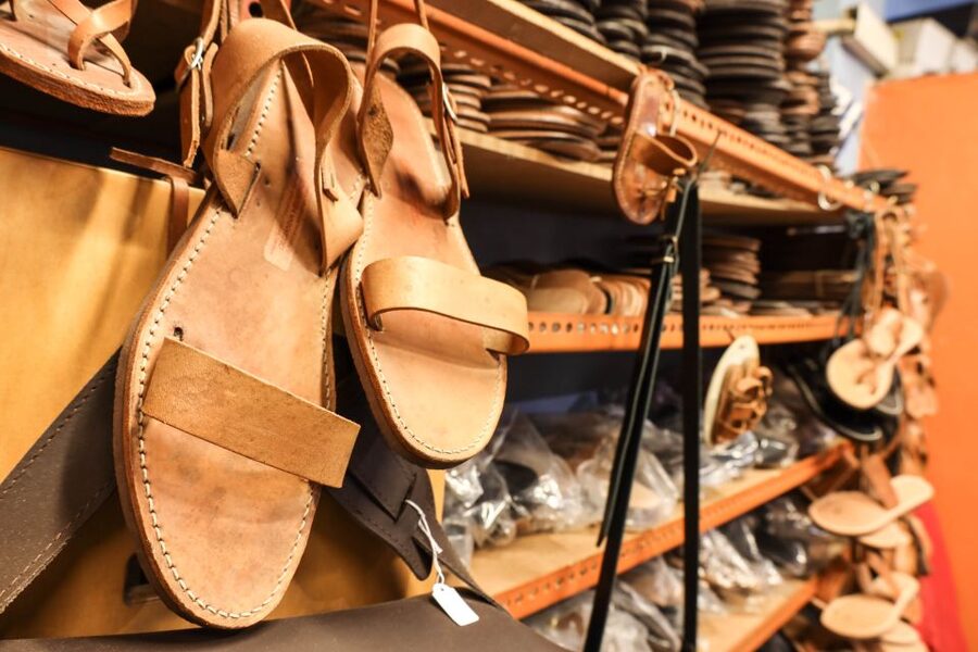Athens: Local Markets with Artisanal Crafts Walking Tour - Through Plaka toward Monastiraki
