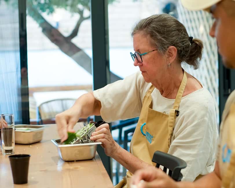 Athens Market Tour and Cooking Class in a Beautiful Garden - Practical details that affect your evening