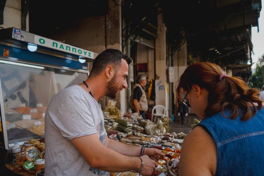 Athens: Tasting workshop and Food Market tour - Olive culture in a small tasting