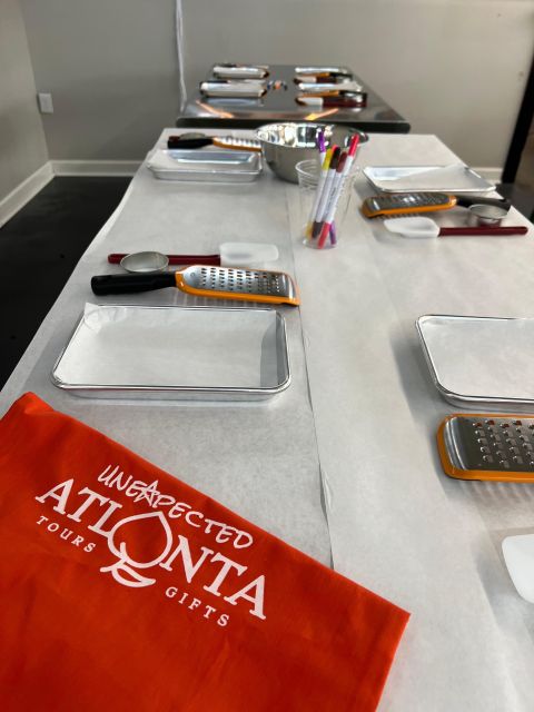 Atlanta: Historic Market Food Tour and Biscuit Cooking Class - Making Southern biscuits by hand