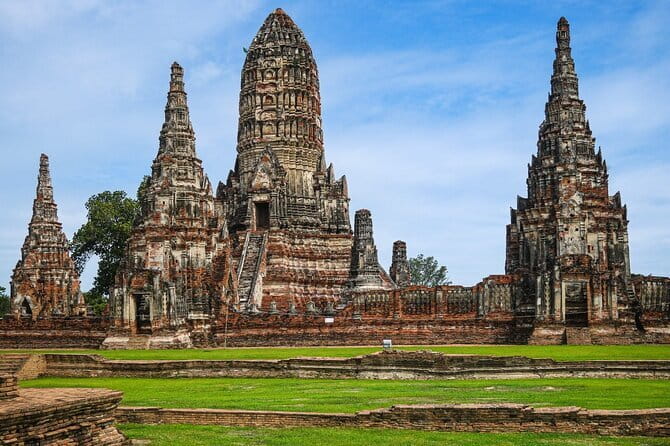 Ayutthaya Elephant Village ATV and Floating Market by Tuk Tuk - Four historic temples on the ATV route