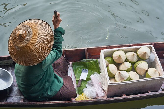 Ayutthaya Floating Market Admission Ticket with Transfer - The journey from Bangkok to Ayutthaya