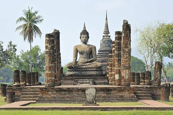 Ayutthaya Glittering Sunset, Boat Ride, Noted Sight, Local Market - Wat Mahathat and the Buddha head in tree roots