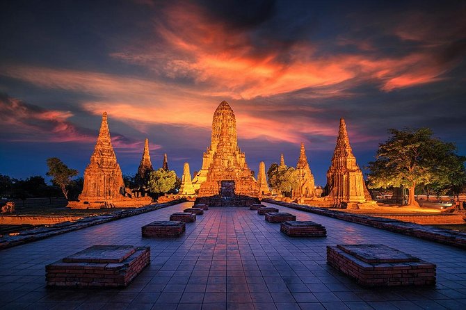 Ayutthaya Glittering Sunset, Boat Ride, Noted Sight, Local Market - Wat Chaiwatthanaram at the best light