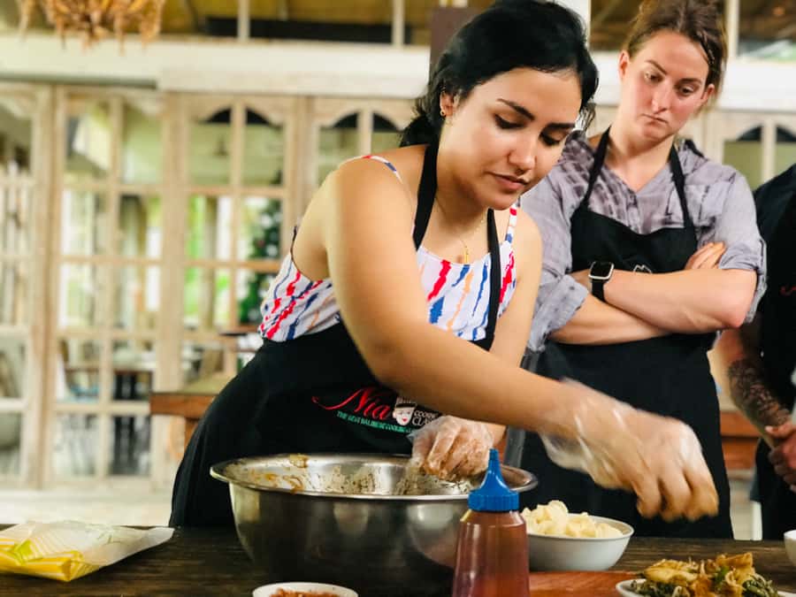 Bali: Balinese Cooking Class and Market Tour - Morning Tea and Balinese Cake