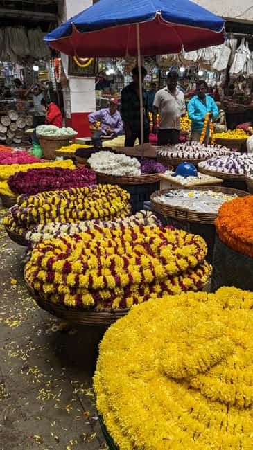 Bangalore Walking Tour KR Flower Market,Fort,Tippu palace - Key points to know before you go