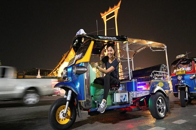 Bangkok by Night Tuk Tuk Tour: Markets, Temples & Food - The tuk-tuk ride itself