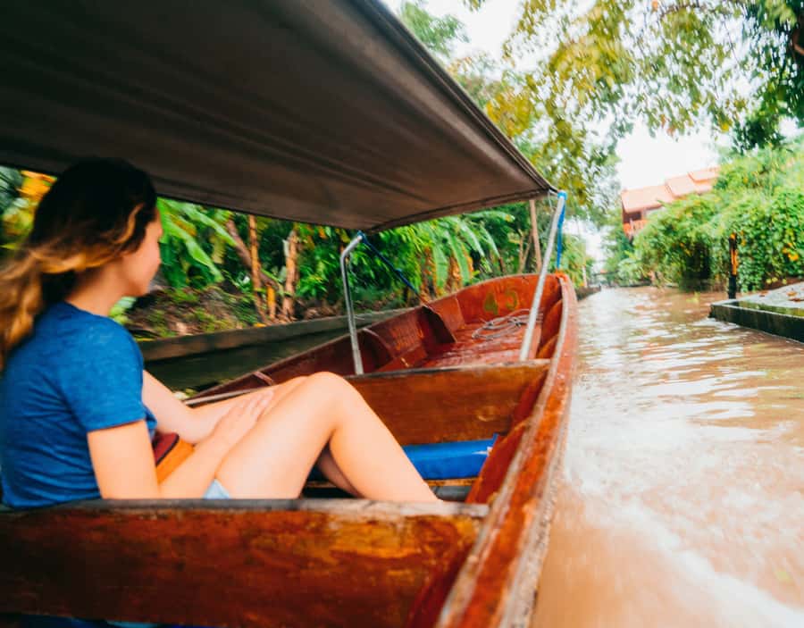 Bangkok: City Highlights & Floating Markets Private Tour - Is $275 per person good value?