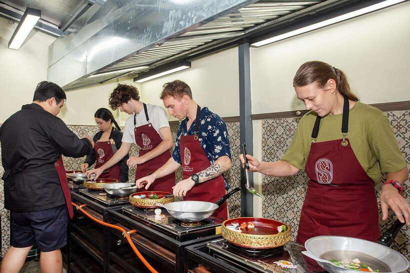 Bangkok: Cooking Class with Market Visit & Tuk Tuk Ride - Timing, Arrival, and Cancellation
