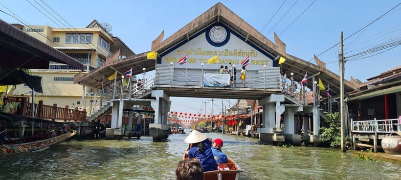 Bangkok: Floating Market & Maeklong Markets Private Transfer - Key points at a glance
