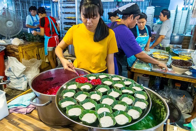 Bangkok Floating Markets and Boat Tour - Cruising the klongs beside local homes