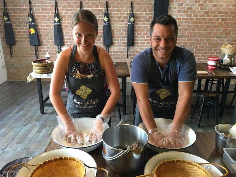Bangkok: Hands-on Thai Cooking Class and Market Tour - Curry paste is the hands-on lesson