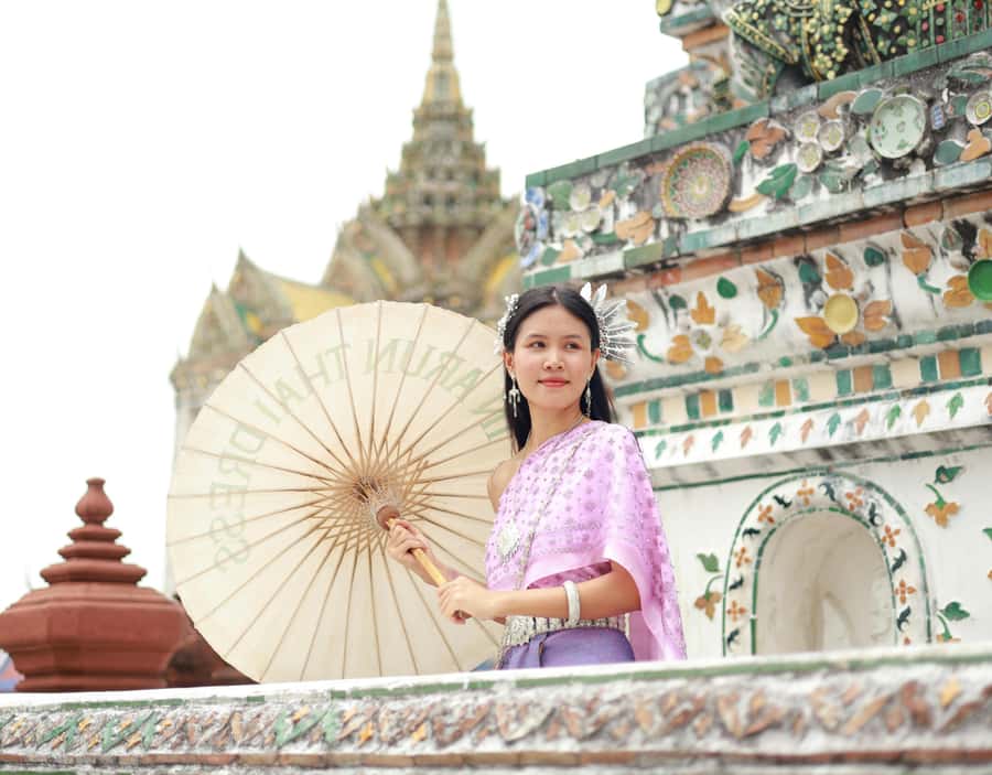 Bangkok: Highlights tour with Grand Palace & Floating Market - Maeklong Railway Market: watch the stalls move