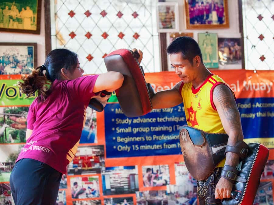 Bangkok: Khlong Toei Market & Bang Krachao Island Bike Tour - Tuk-tuk to the river and a short ferry ride