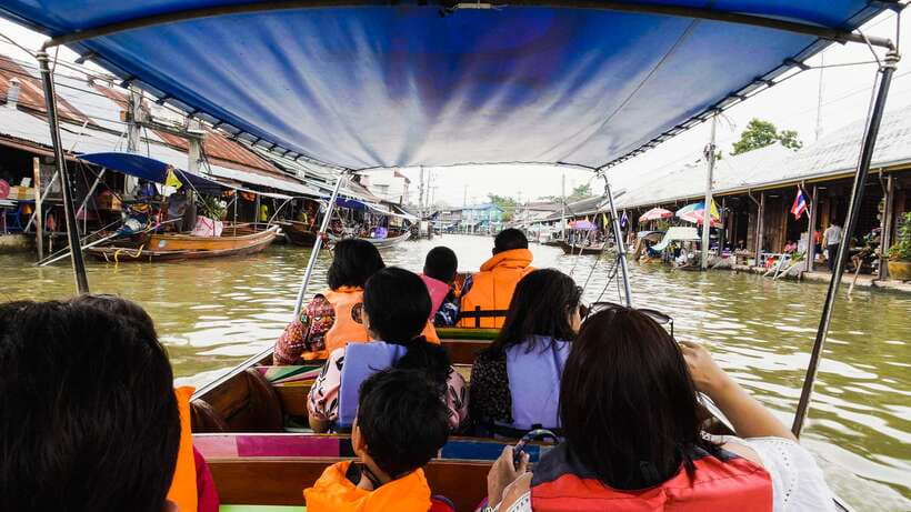 Bangkok: Maeklong Railway & Amphawa Floating Market Day Trip - Who will enjoy this trip most