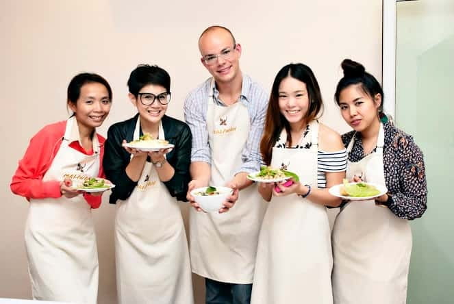 Bangkok: Maliwan Thai Cooking Class with Market Tour - Starting in Banglumphu, Near Khaosan Road