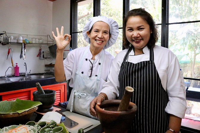Bangkok Market Tour & Thai Cooking Class with Boat Ride with Aoy - Cooking Thai food from scratch with Aoy