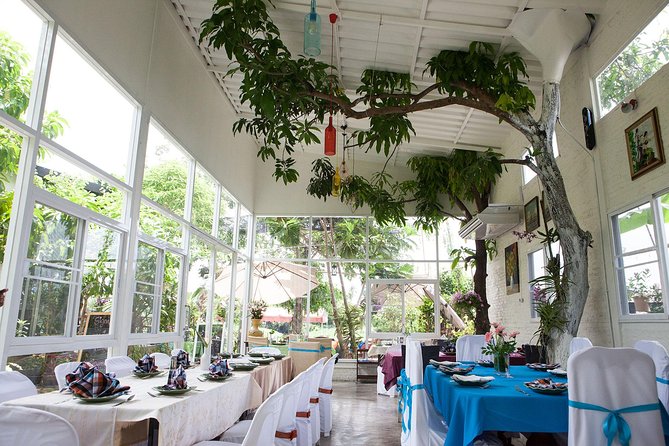 Bangkok Market Tour & Thai Cooking Class with Boat Ride with Aoy - The private format and who gets the most value