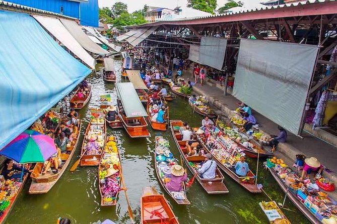 Bangkok Markets, Palaces and Temples Excursion - Mae Klong Railway Market and the famous train passage