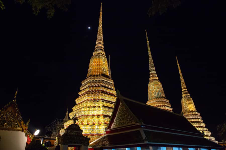 Bangkok: Markets, Temples and Food Night Tour by Tuk Tuk - Chinatown dessert and the final taste of Bangkok