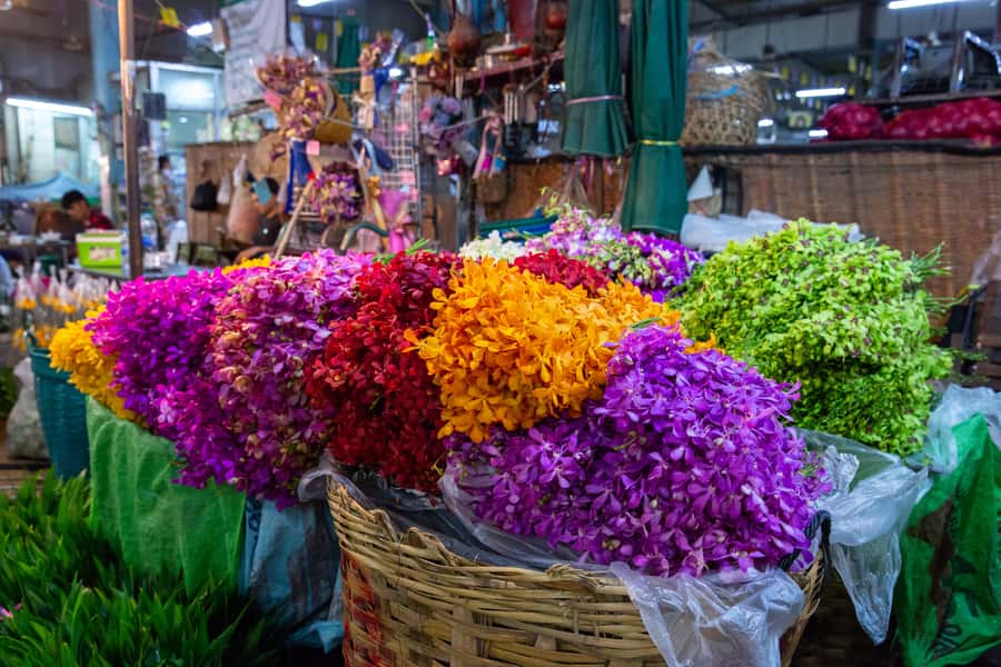 Bangkok: Markets, Temples and Food Night Tour by Tuk Tuk - Riding Bangkok by tuk tuk after sunset