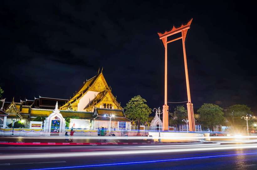 Bangkok: Night Bike Tour with Temples & Flower Market Visit - Is $35 a good value?