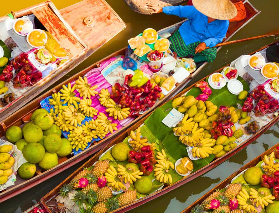 Bangkok: Private Damnoen Saduak Floating & Train Market Tour - Coconut sugar made by hand