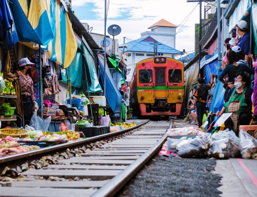 Bangkok: Private Damnoen Saduak Floating & Train Market Tour - Who will enjoy this tour most?