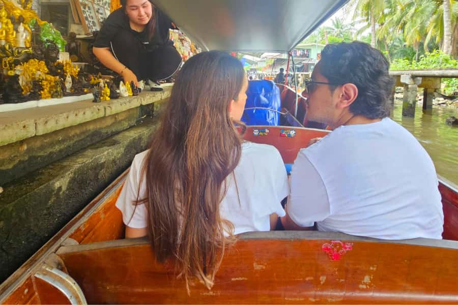 Bangkok: Private Floating & Railway Markets with Farm Visits - What the private format adds for $290