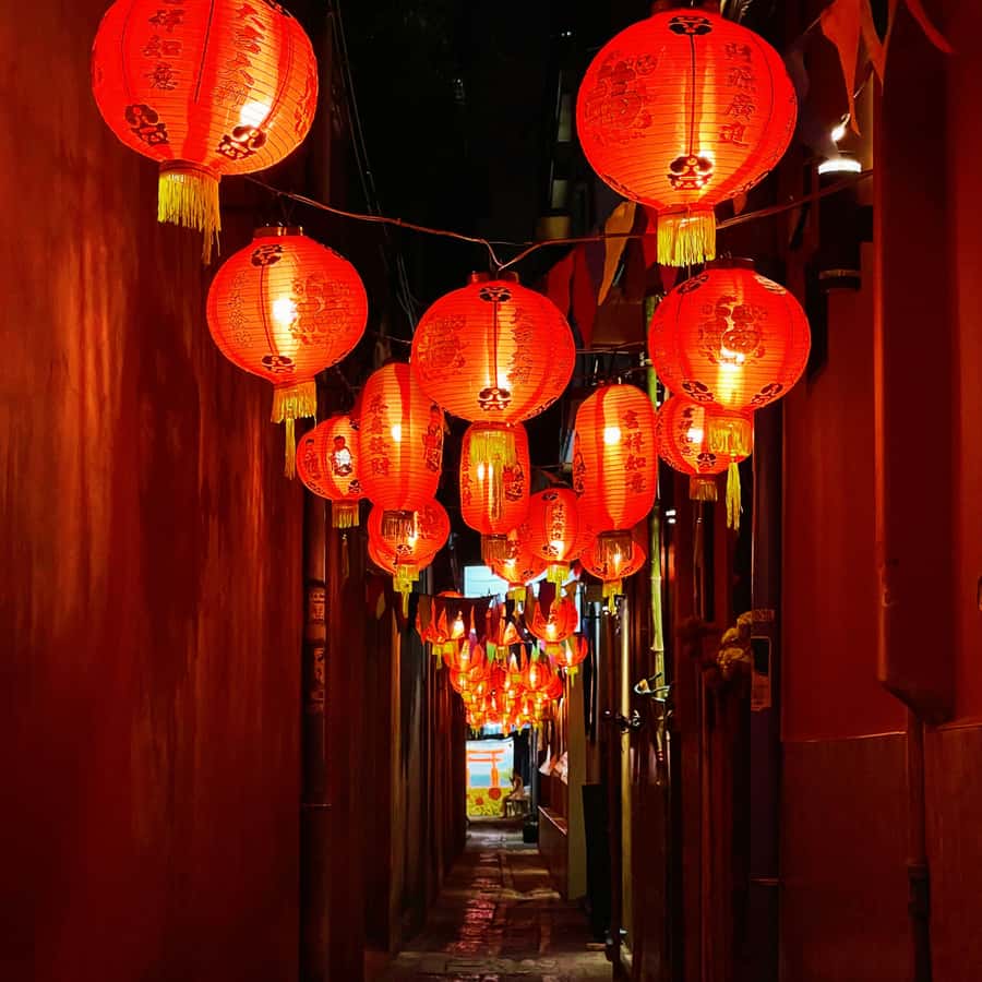 Bangkok: Private Old Quarter, Night Street Market, Temples - What makes this Bangkok walk worth considering
