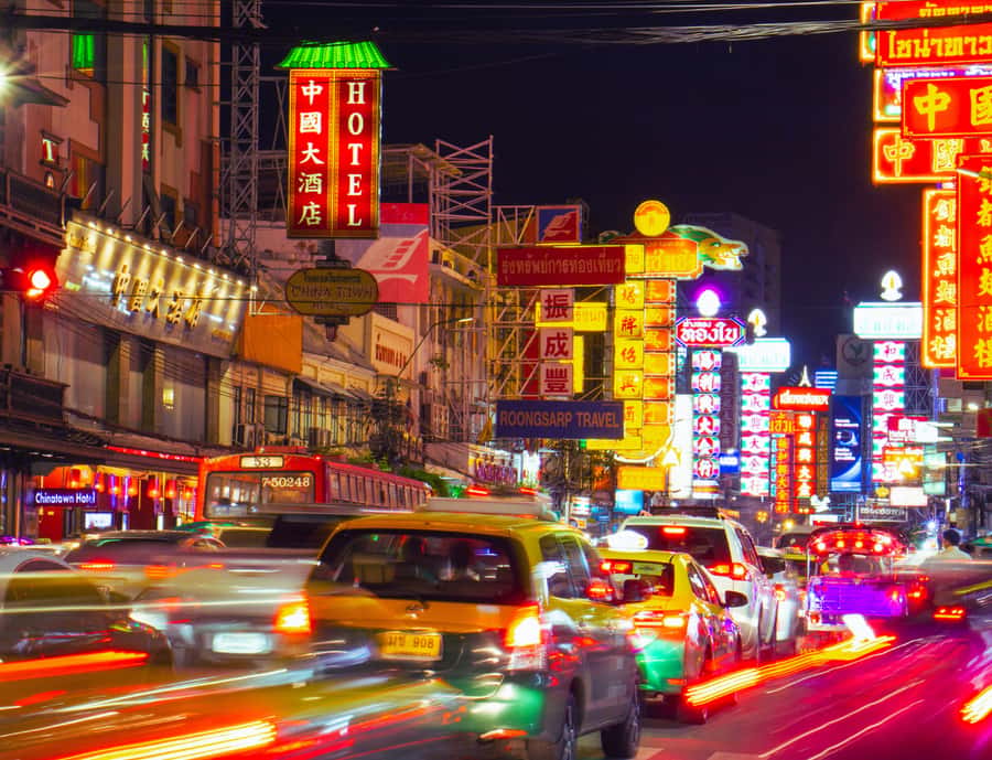 Bangkok: Private Old Quarter, Night Street Market, Temples - The Ong Canal and the shift away from the crowds