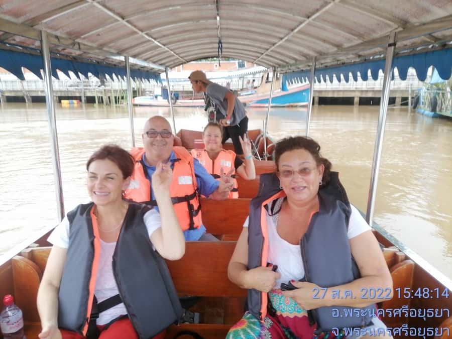 Bangkok: Private Trip to Ayutthaya Temples & Night Market - Full tour or 3 PM quick option?